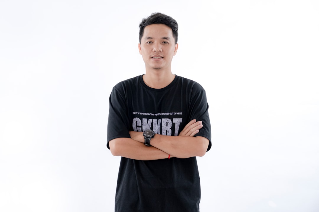 Muay Thai instructor Coach Jay - friendly and professional